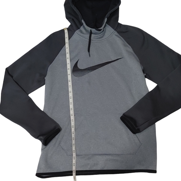 Nike Hoodie - Picture 3 of 6